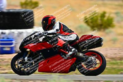 media/Apr-13-2025-TrackXperience (Sun) [[fb1ef998a6]]/Level 2 (Intermediate)/Turn 2 (Session 5)/